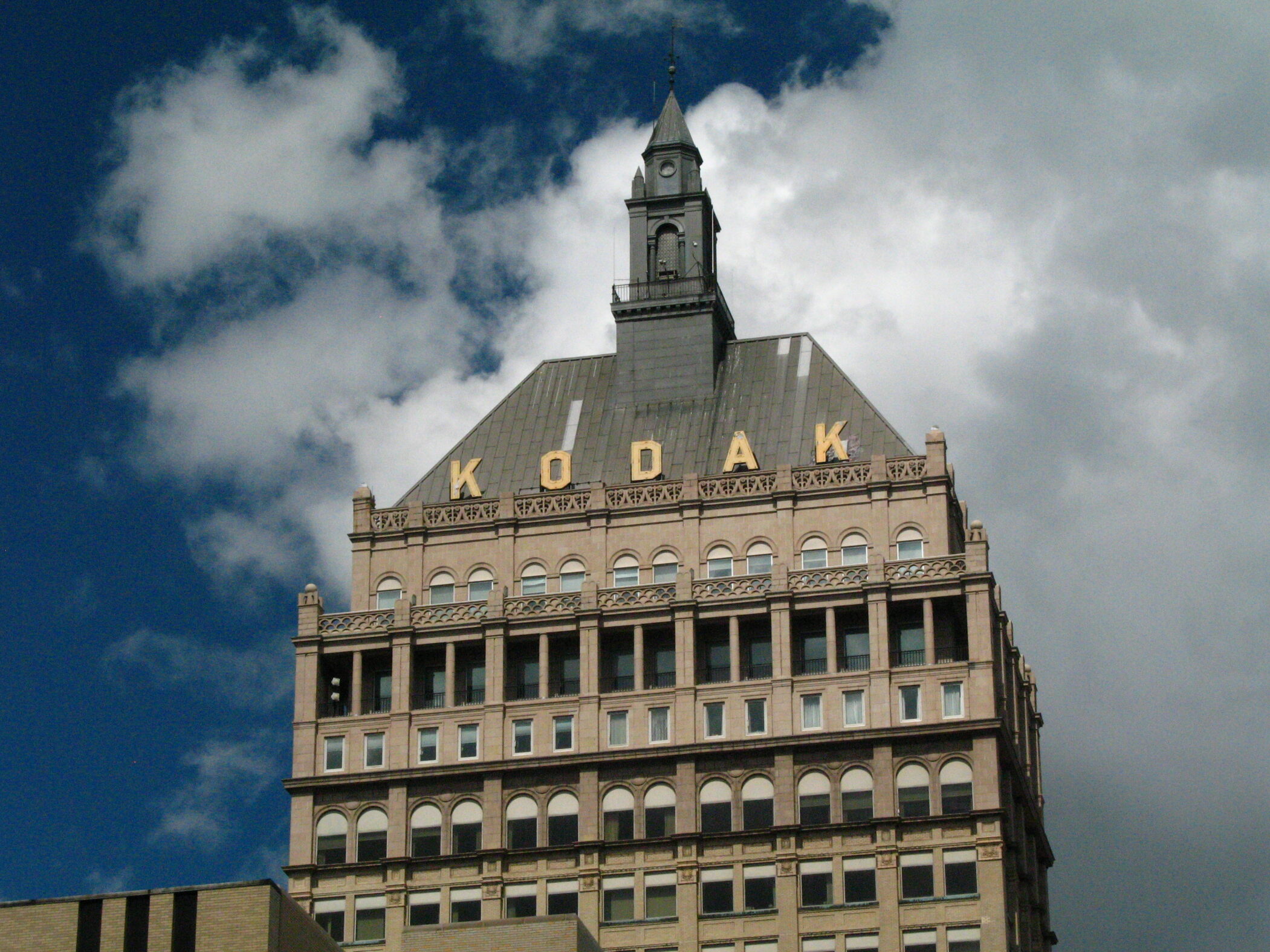 Closure of the Kodak plant in Rochester, United States lessons from